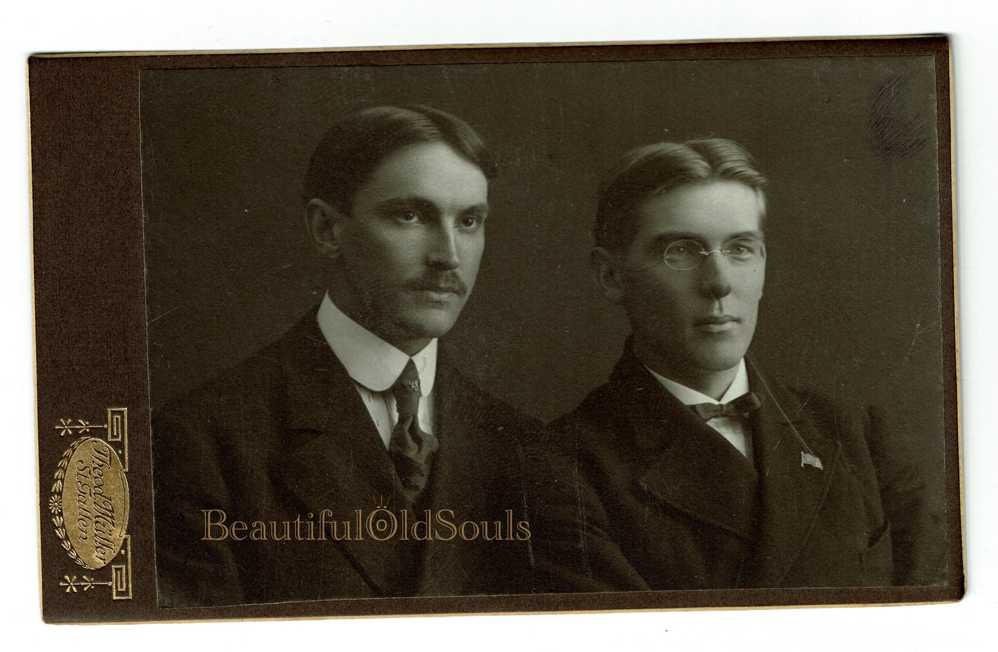 Antique Carte de Visite Photograph Handsome Charming Men